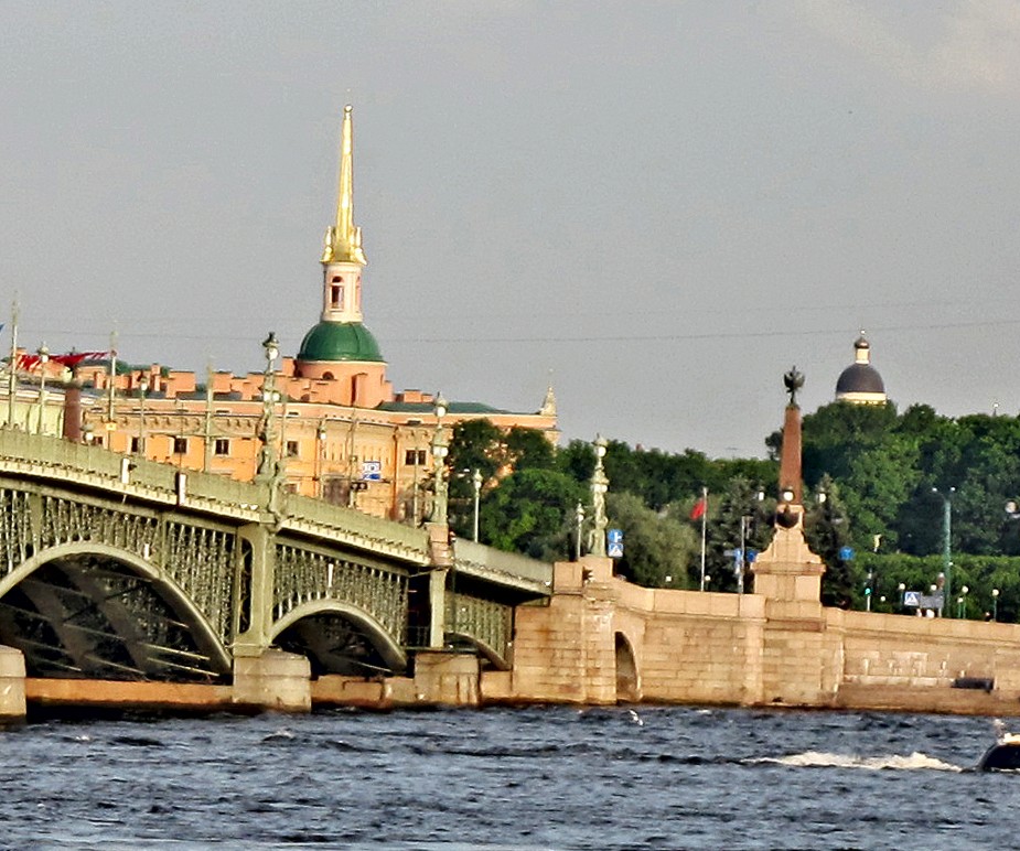 Троицком мосту. Троицкий мост в Санкт-Петербурге. Нева Троицкий мост. Дворцовая набережная Троицкий мост Санкт-Петербург. Троицкий мост в Санкт-Петербурге с Дворцовой набережной.