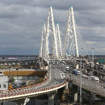 Большой Обуховский мост на кольцевой автодороге. Санкт-Петербург